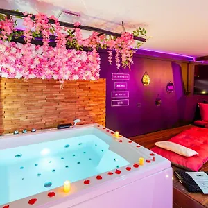  Love hôtel Sweet Dreams Jacuzzi
